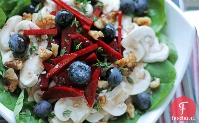 Setas, Arándanos Y Remolacha