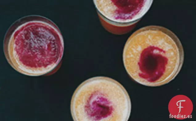 Melón Aguamarina Fresca con Remolino de Remolacha