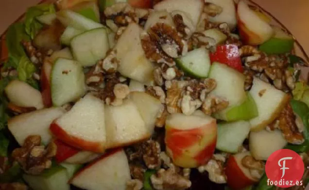 Ensalada de Manzana, Remolacha y Nuez