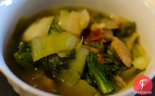 Sopa de Pollo y Col China