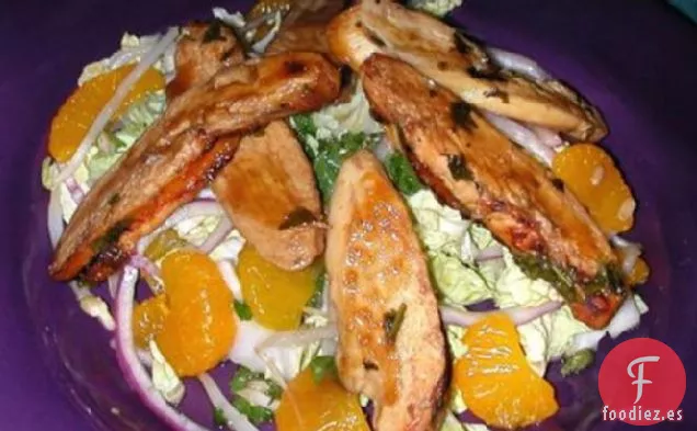 Ensalada de Pollo Cítrico Tailandés