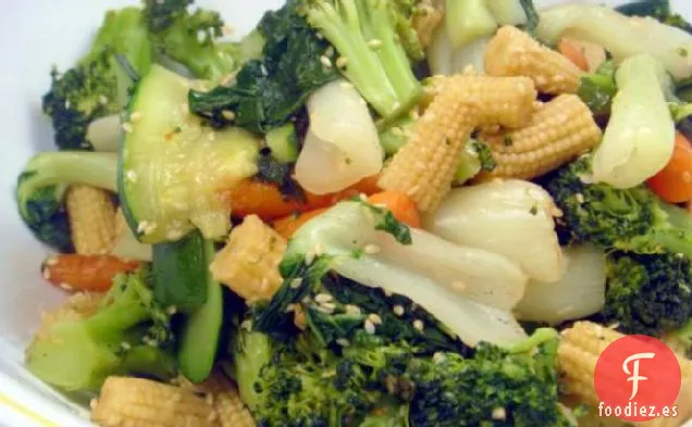 Verduras Al Vapor Con Aderezo De Sésamo Y Miel