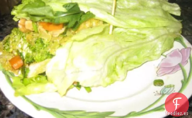 Envolturas Crujientes de Lechuga Asiática
