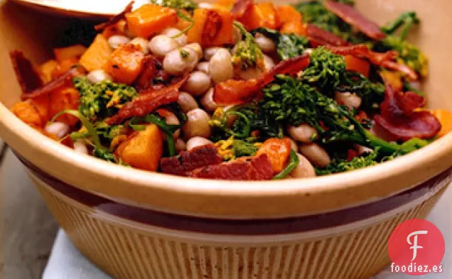 Ensalada de Arándanos con Calabaza y Brócoli Rabe