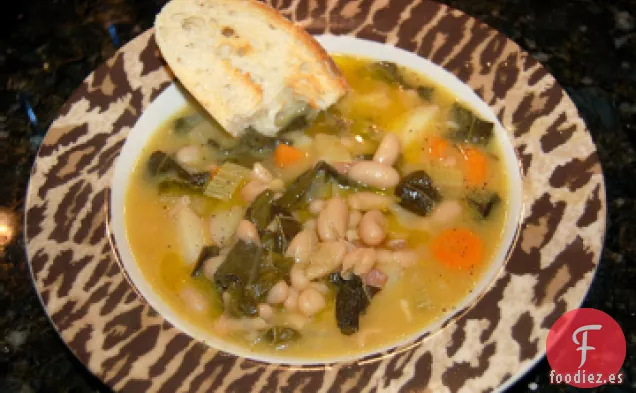 Sopa de Col Rizada