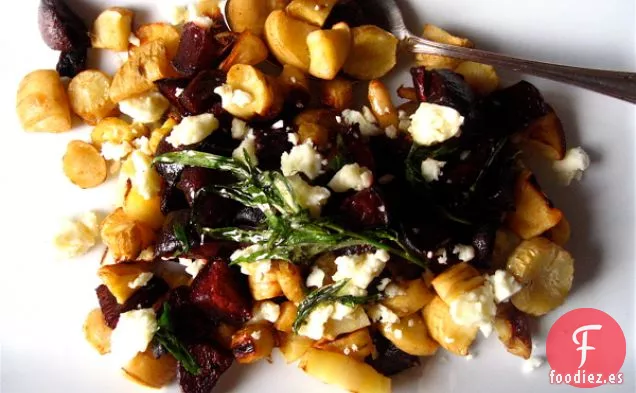 Chirivías Asadas Y Remolachas Con Queso Feta De Oveja Y Estragón