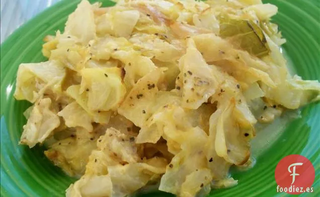 Cazuela de Repollo, Manzana y Queso