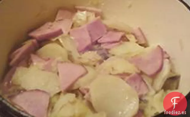 Jamón en Sartén, Col y Patatas
