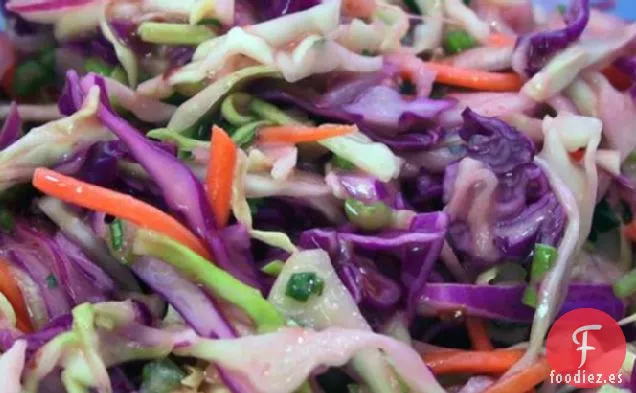Ensalada de Col de Chipotle Picante