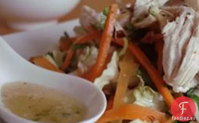 Ensalada de Pollo Vietnamita