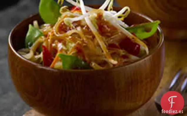 Pad Tailandés de Verduras con Guisantes de Nieve
