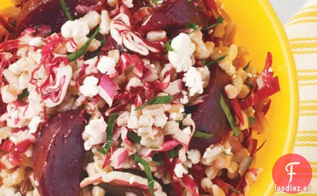 Ensalada De Farro, Achicoria Y Remolacha Asada