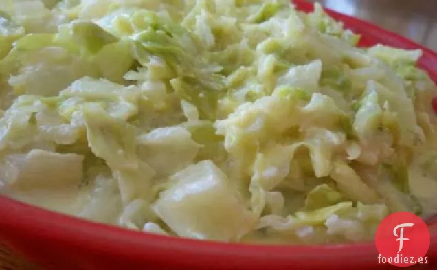 Crema De Repollo Con Cebolla Roja