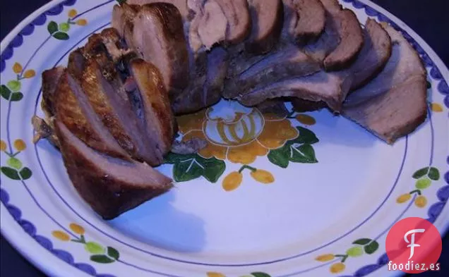 Carne de Cerdo Asada Jugosa y Tierna (Envuelta En Repollo) 