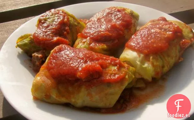 Ensalada de Col de Queso Azul Con Manzanas y Nueces