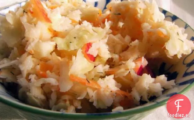 Ensalada de Col Con Manzana y Cebolla