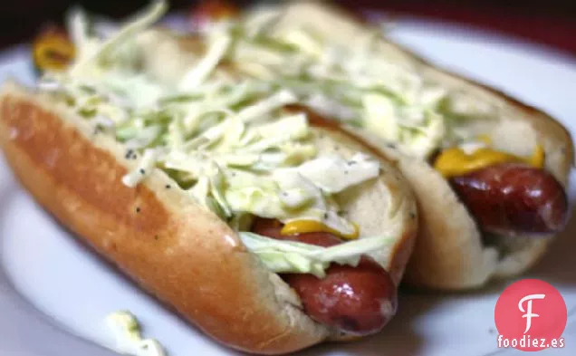 Perros de Repollo con Mostaza