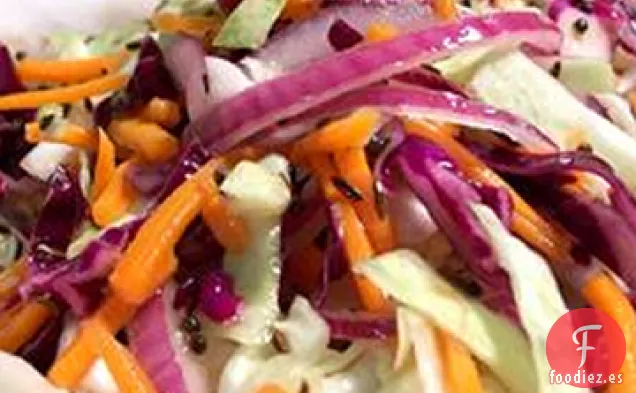 Ensalada de Col con Vinagreta de Alcaravea Caliente