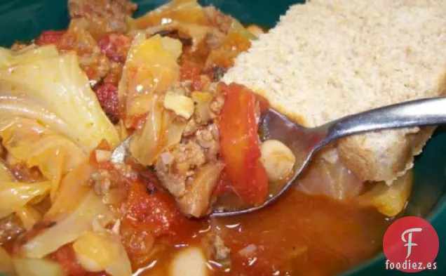 Sopa de Repollo (Con Carne de Res y Frijoles)