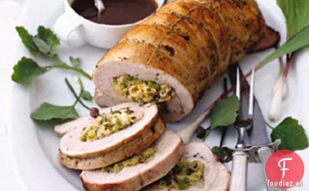 Pechuga de Pavo Rellena de Matzo e Hinojo