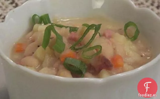 Sopa de frijoles de 30 Minutos para 2