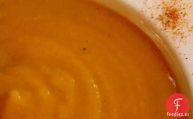 Sopa de Calabaza y Manzana al Curry-Olla de Barro