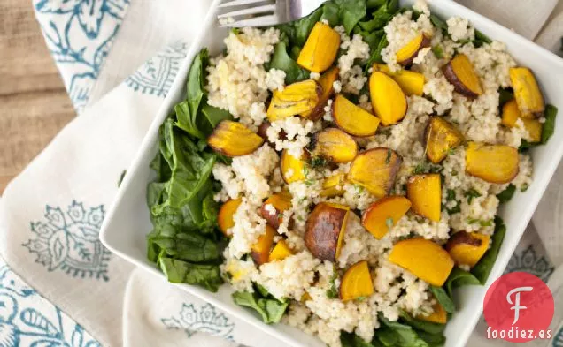Ensalada De Espinacas De Remolacha Y Mijo Asadas