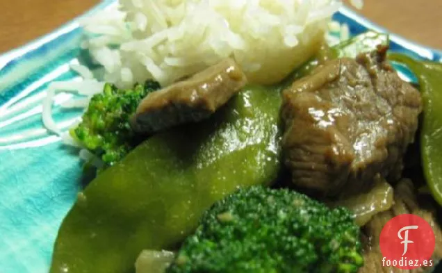 Salteado de Carne y Verduras