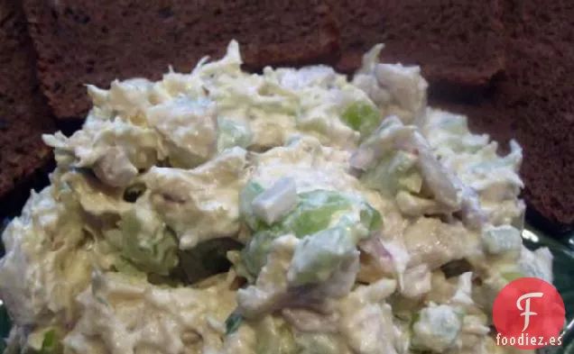 Ensalada De Pollo Picante Con Crema Agria