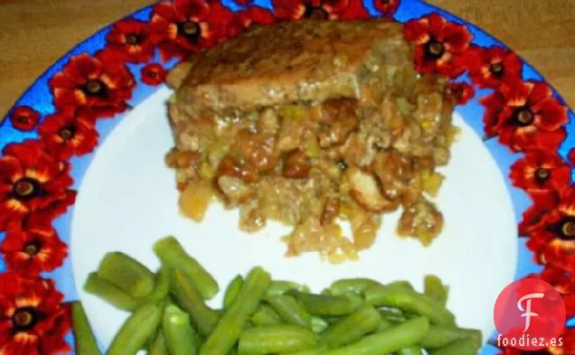 Chuletas de Cerdo Rellenas de Manzana y Salvia