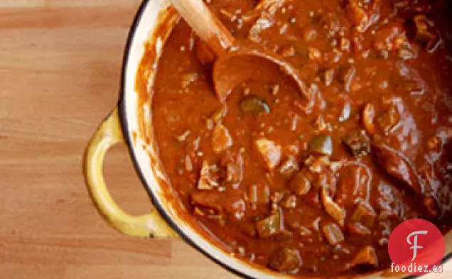 Receta de Gumbo de Pollo y Andouille