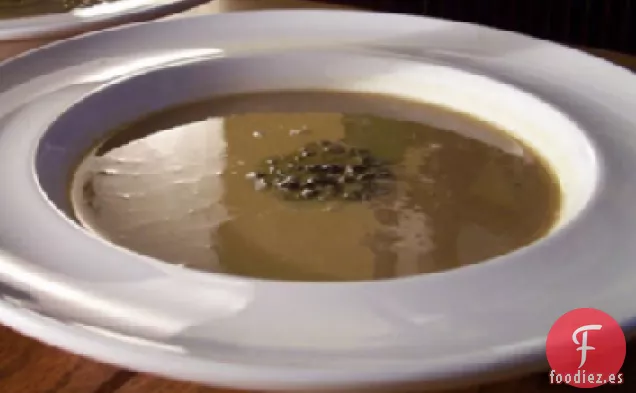 Sopa de Castañas y Jerez con Guarnición de Trufa