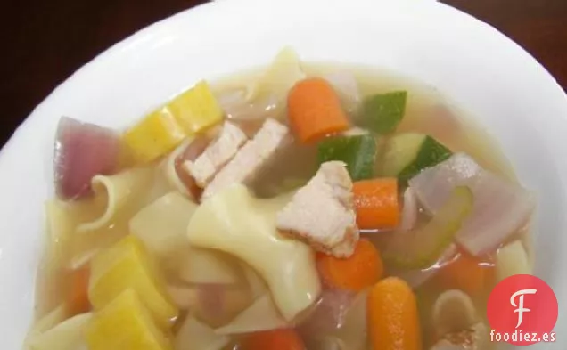 Sopa de Fideos de Pollo Feel Better