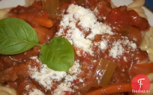 Salchicha Italiana De Tomate Ragú Con Penne