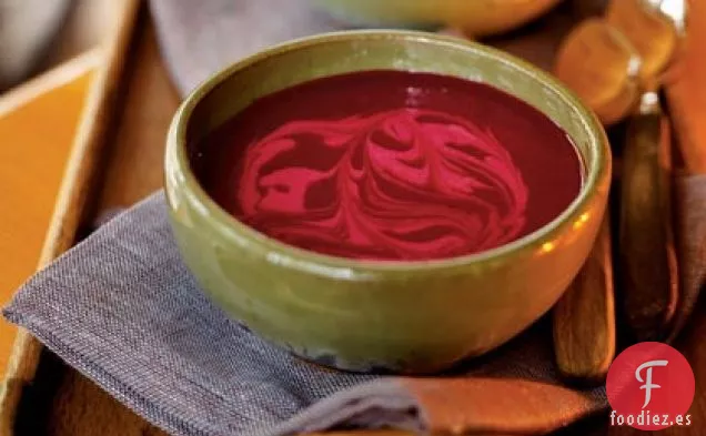 Sopa de Remolacha Sabrosa
