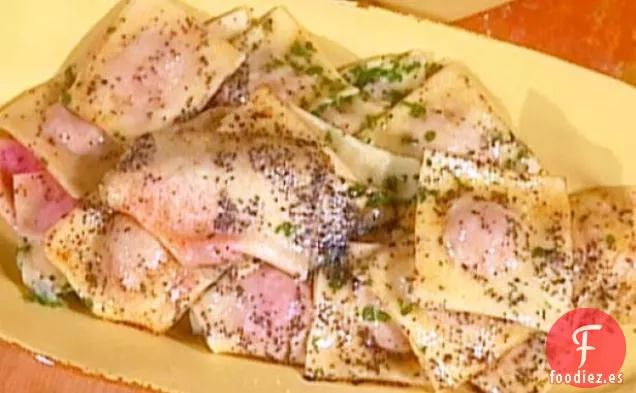 Ravioles de Remolacha con Semillas de amapola: Casumziei