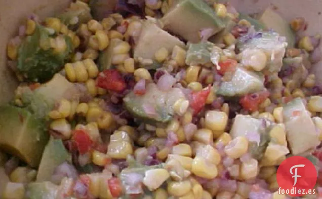 Ensalada de Maíz con Aguacate