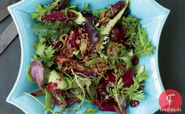 Ensalada de Remolacha, Cereza en Escabeche y Chalota Crujiente