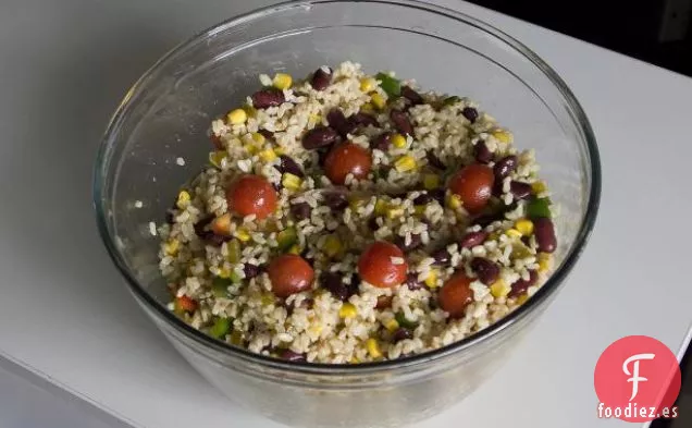 Ensalada de Frijoles y Arroz