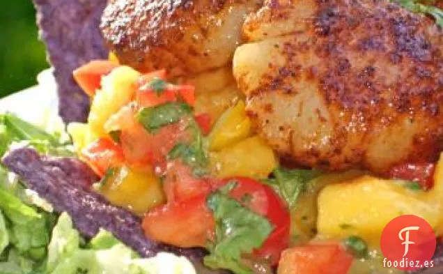 Ensalada en Capas de Pan de Maíz del Suroeste