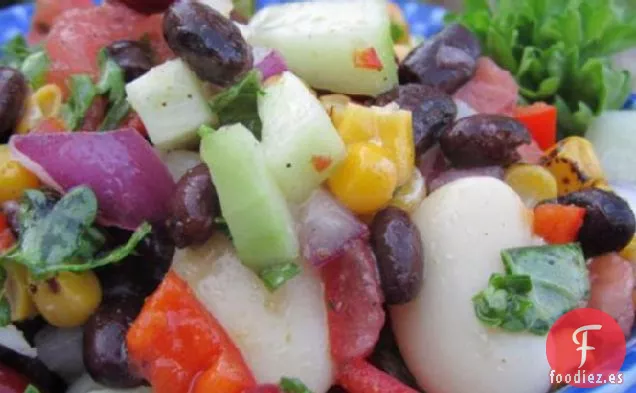 Ensalada Mediterránea de Tres Frijoles