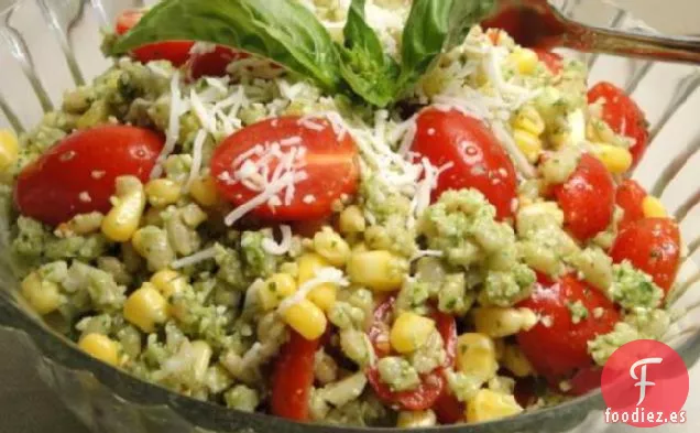 Ensalada de Cebada Con Tomates y Maíz