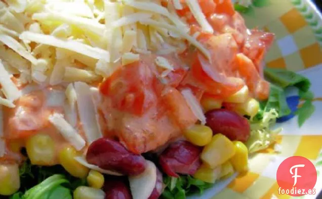 Ensalada con Capas Bajas en Grasa del Sudoeste
