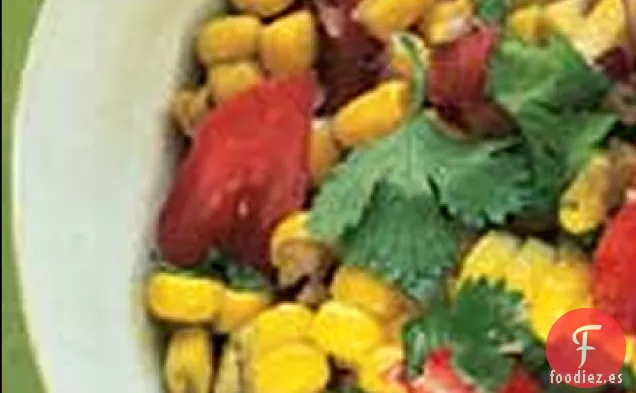 Ensalada de Maíz Dulce y Tomate con Cilantro Fresco