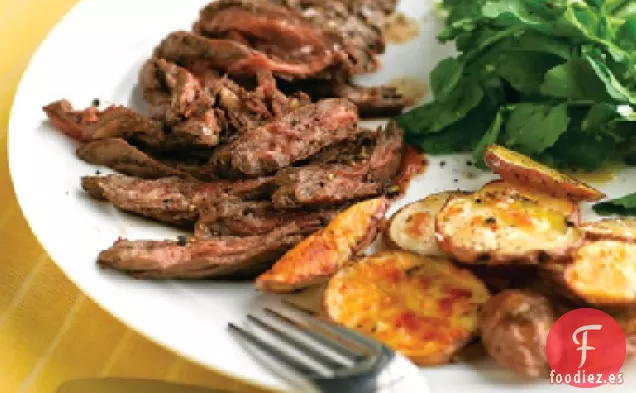 Filete de Falda con Patatas Crujientes de Ajo