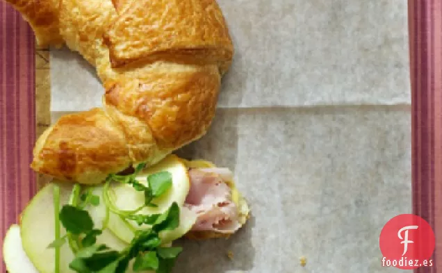Croissant de Jamón y Queso