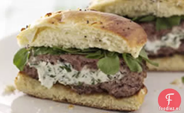 Hamburguesas de Cordero Rellenas de Queso Crema con Hierbas