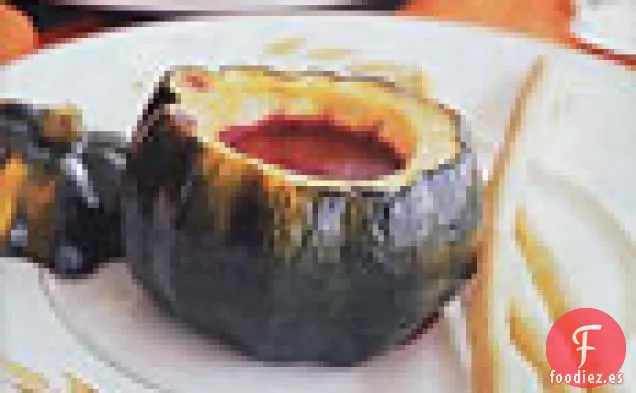 Sopa de Remolacha en Calabaza de Bellota Asada
