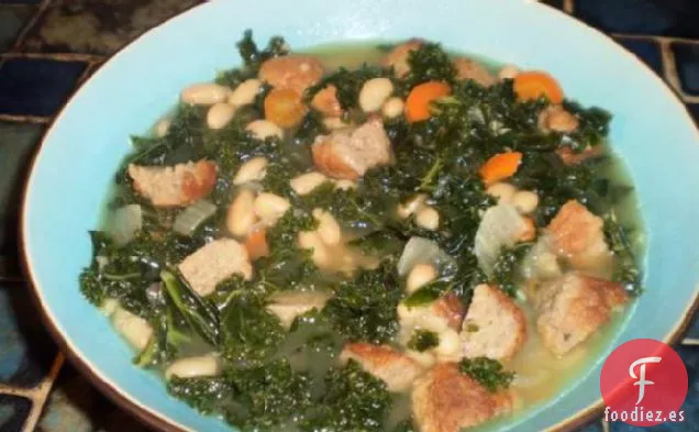 Sopa de Albóndigas y Escarolas