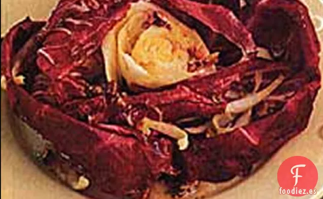Ensalada de Achicoria y Escarola con Vinagreta de Pacanas